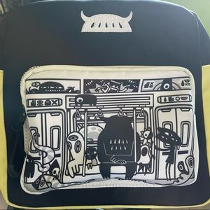 Kinwamonster monster train bag